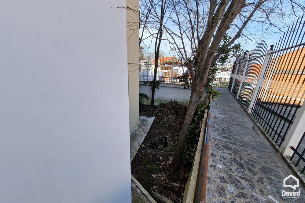 Tirane For Rent Villa Me shume se 4 dhoma A 5 store building located in Elbasan Street Office Villa Business Center Multifunctional Building shkolle kursesh Hotel