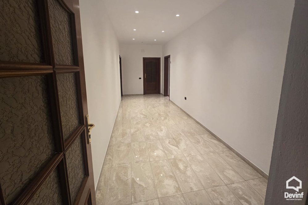 Tirane For Rent Villa Me shume se 4 dhoma A 5 store building located in Elbasan Street Office Villa Business Center Multifunctional Building shkolle kursesh Hotel