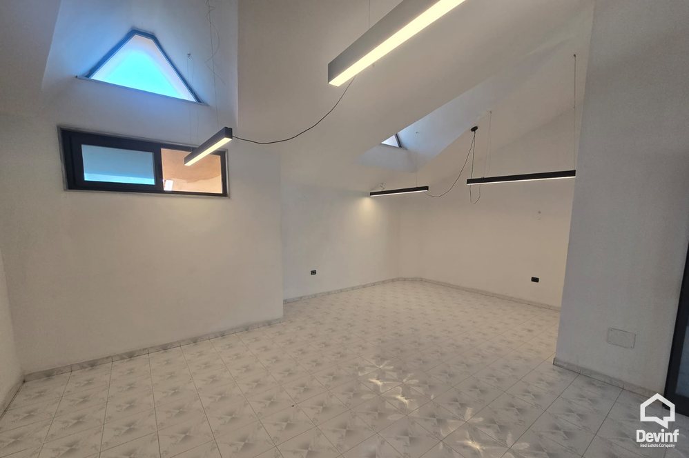 Tirane For Rent Villa Me shume se 4 dhoma A 5 store building located in Elbasan Street Office Villa Business Center Multifunctional Building shkolle kursesh Hotel
