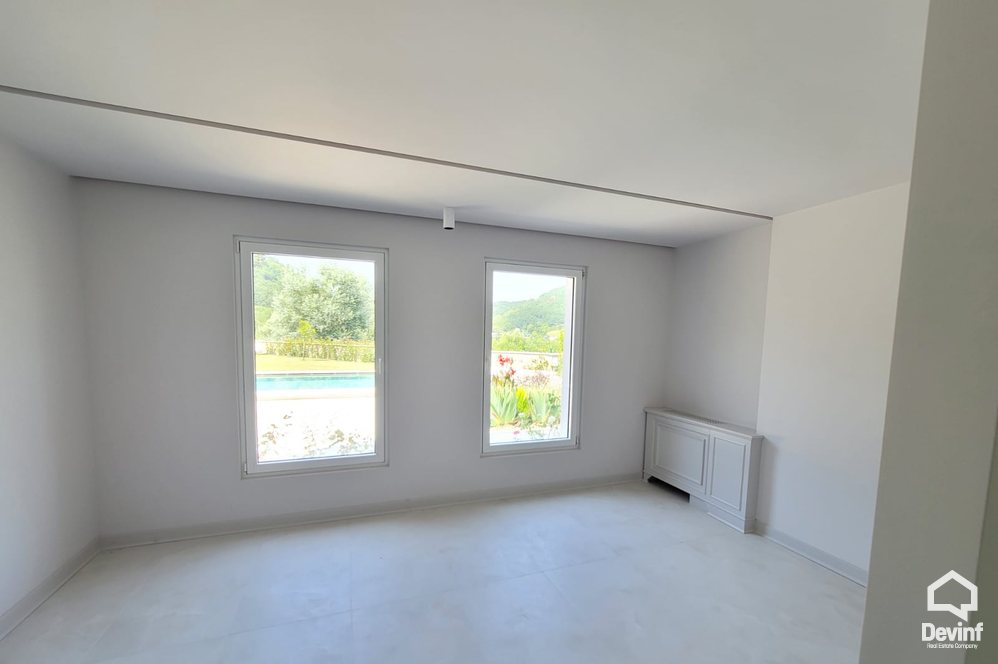 Tirane For Rent Villa Me shume se 4 dhoma Villa in a residential compound in Petrela area Villa Residential Complex