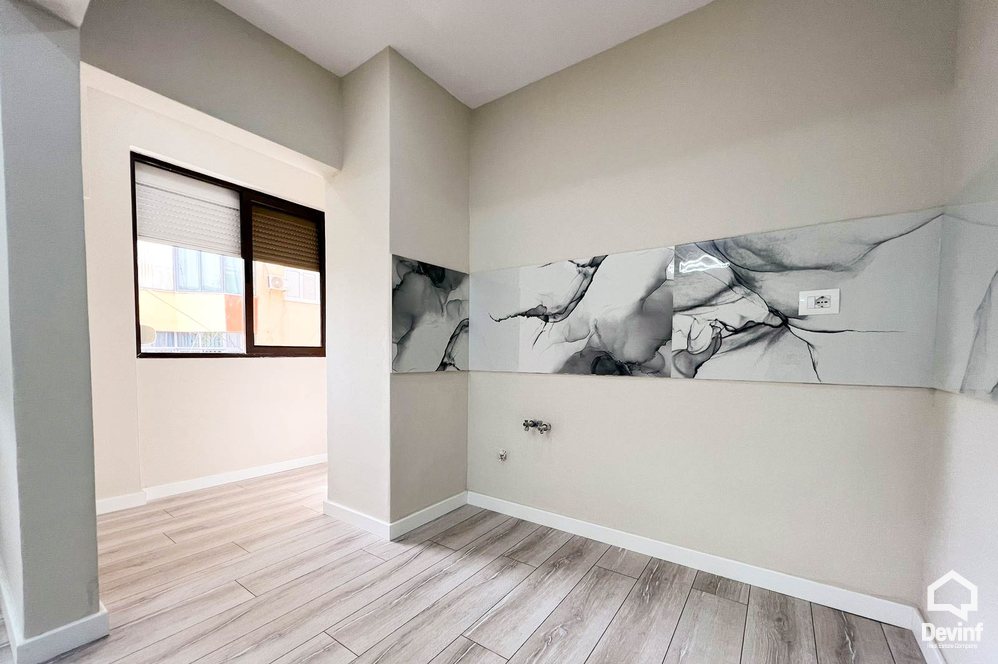 Tirane For Sale Apartment 1+1+A Kongresi i Lushnjes street Apartment