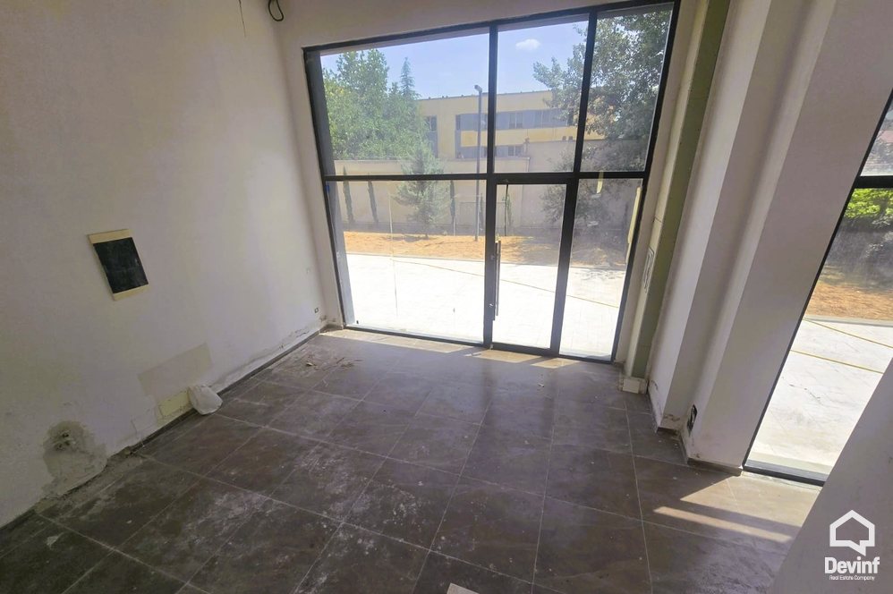 Tirane For Rent Shop  Shop close to Avni Rustemi Square Office qender estetike Shop Bar-Coffee restorant