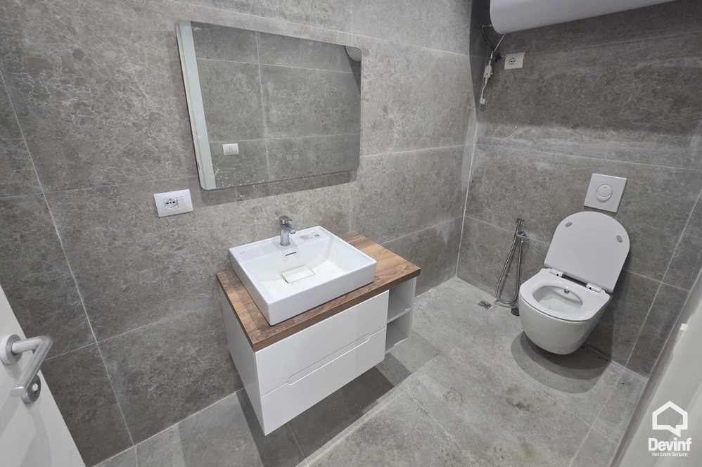 Tirane For Rent Shop  Shop close to Avni Rustemi Square Office qender estetike Shop Bar-Coffee restorant