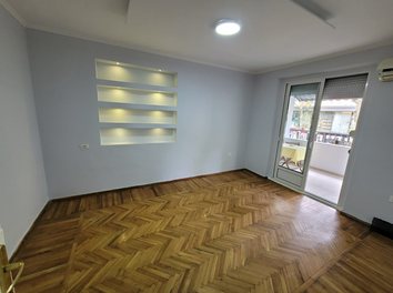 Apartament Qera Zyre ne Rrugen Myslym Shyri
