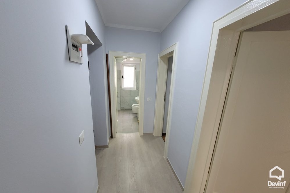 Tirane Qera Apartament 2+1 Zyre ne Rrugen Myslym Shyri apartament zyre
