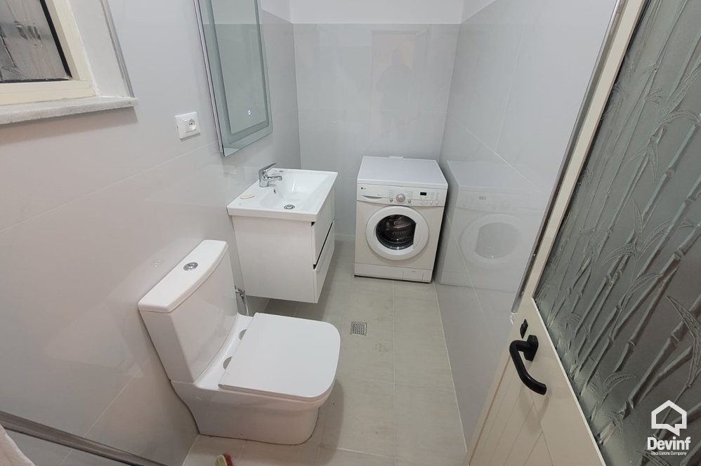 Tirane Qera Apartament 2+1 Apartament 2+1 ne qender te Tiranes apartament dubleks zyre