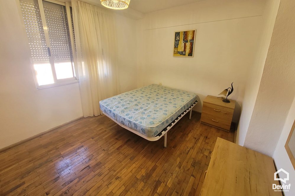 Tirane Qera Apartament 2+1 Apartament 2+1 ne qender te Tiranes apartament dubleks zyre