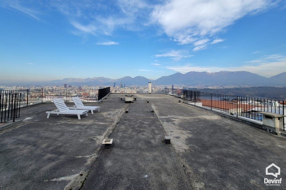Tirane For Rent Apartment 3+1 Apartment at the Botanical Garden Apartment