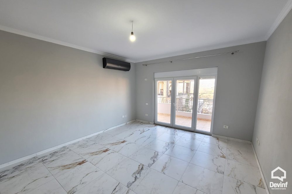 Tirane Qera Vile 3+1 Vile ne Sauk, Tirane vile dyshe vile e bashkangjitur