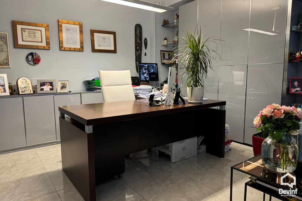 Tirane For Sale Office  Wilson Square Office Shop Njesi
