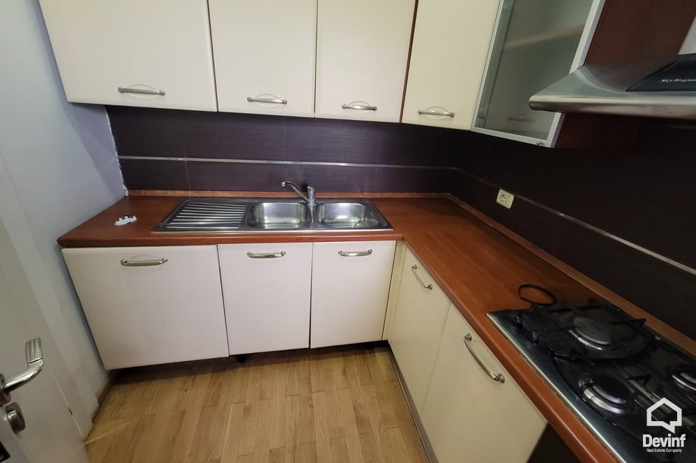 Tirane For Rent Office Me shume se 4 dhoma Office in the Blloku area Office