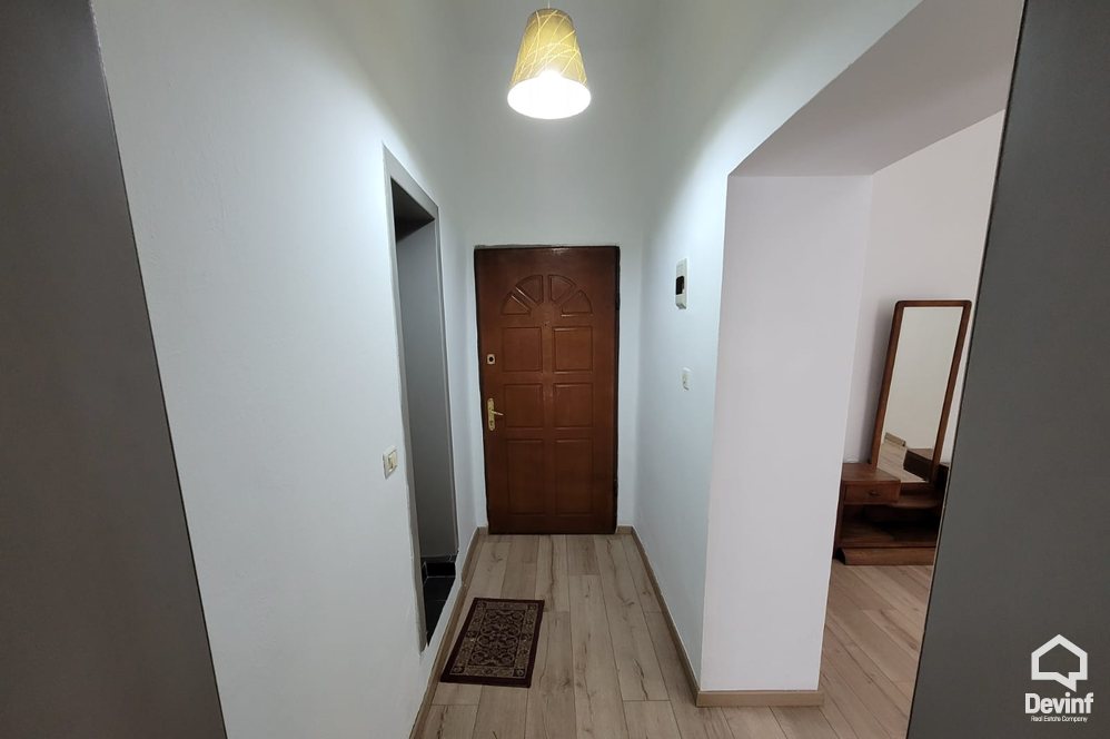 Tirane Shitje Apartament 1+1 Apartament ne zonen e Bllokut apartament zyre