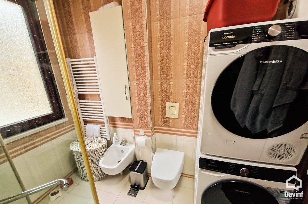 Tirane For Sale Apartment 3+1 Bill Klinton Street, Selite area Apartment