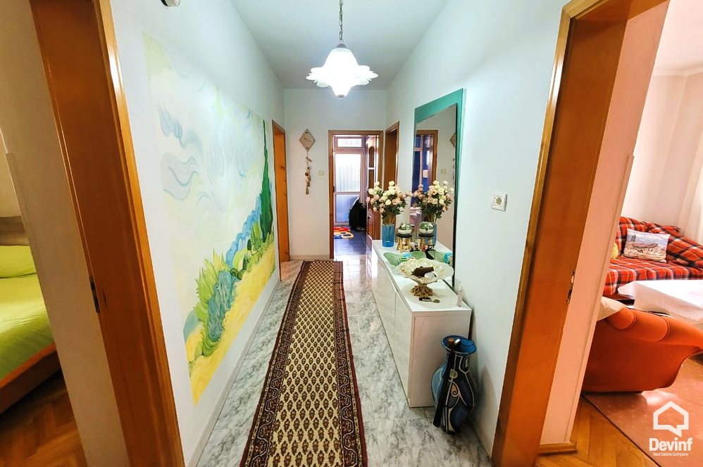 Tirane For Sale Apartment 3+1 Apartment 3+1 situated in Naim Frasheri Street Apartment