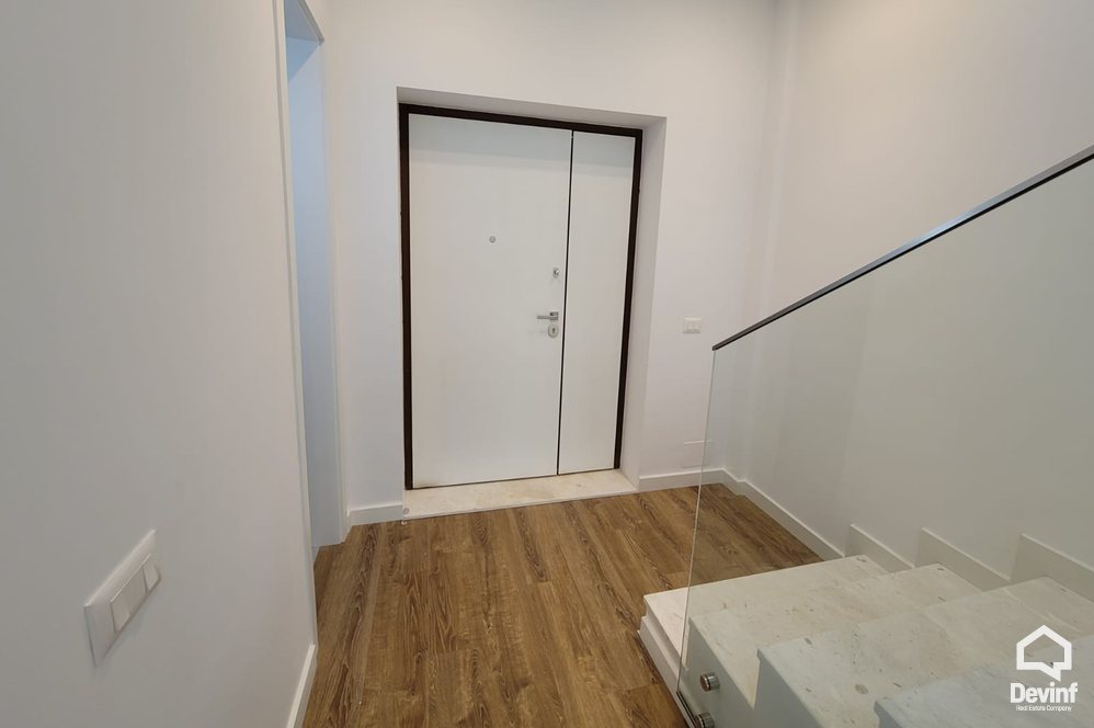 Tirane For Rent Villa Me shume se 4 dhoma In a residential compound close to TEG Shopping Mall Villa Residential Complex