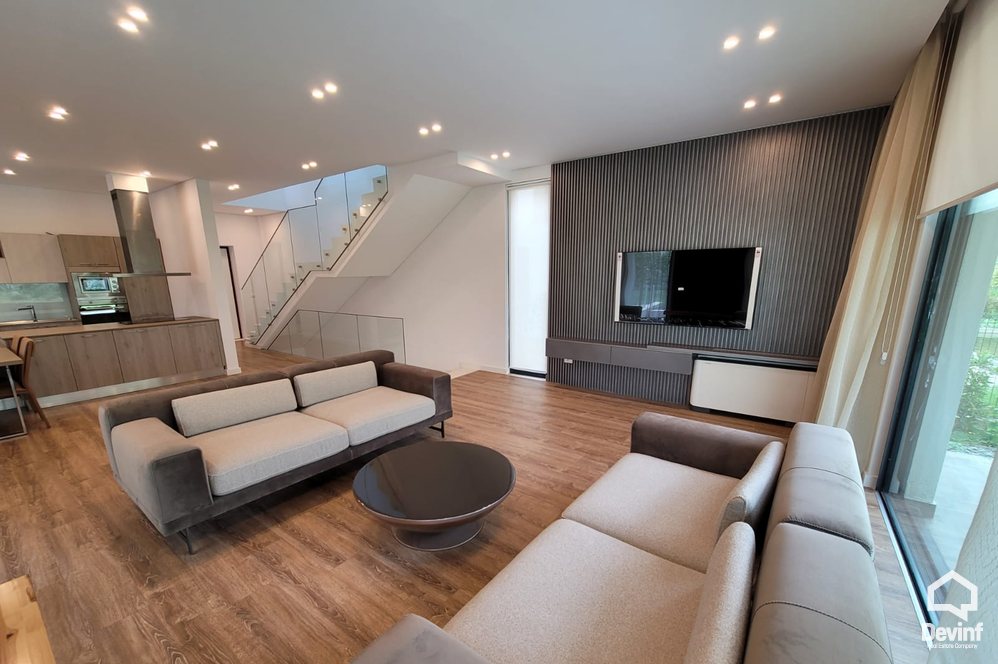 Tirane For Rent Villa Me shume se 4 dhoma In a residential compound close to TEG Shopping Mall Villa Residential Complex