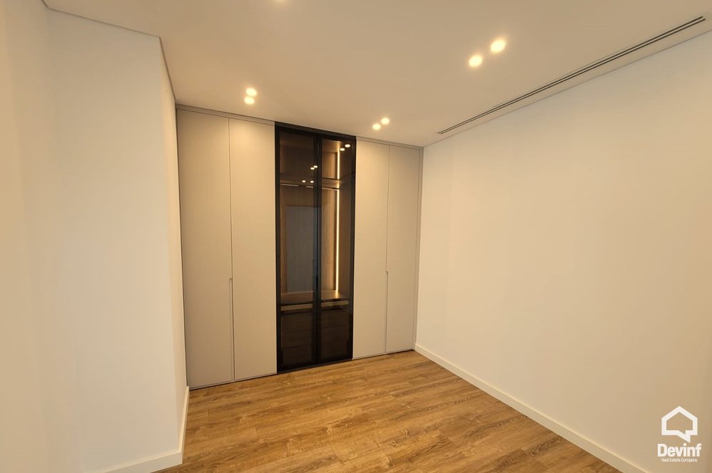 Tirane For Rent Villa Me shume se 4 dhoma In a residential compound close to TEG Shopping Mall Villa Residential Complex