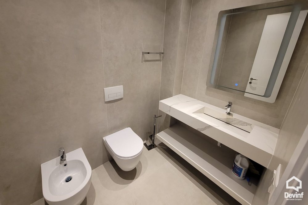 Tirane For Rent Villa Me shume se 4 dhoma In a residential compound close to TEG Shopping Mall Villa Residential Complex