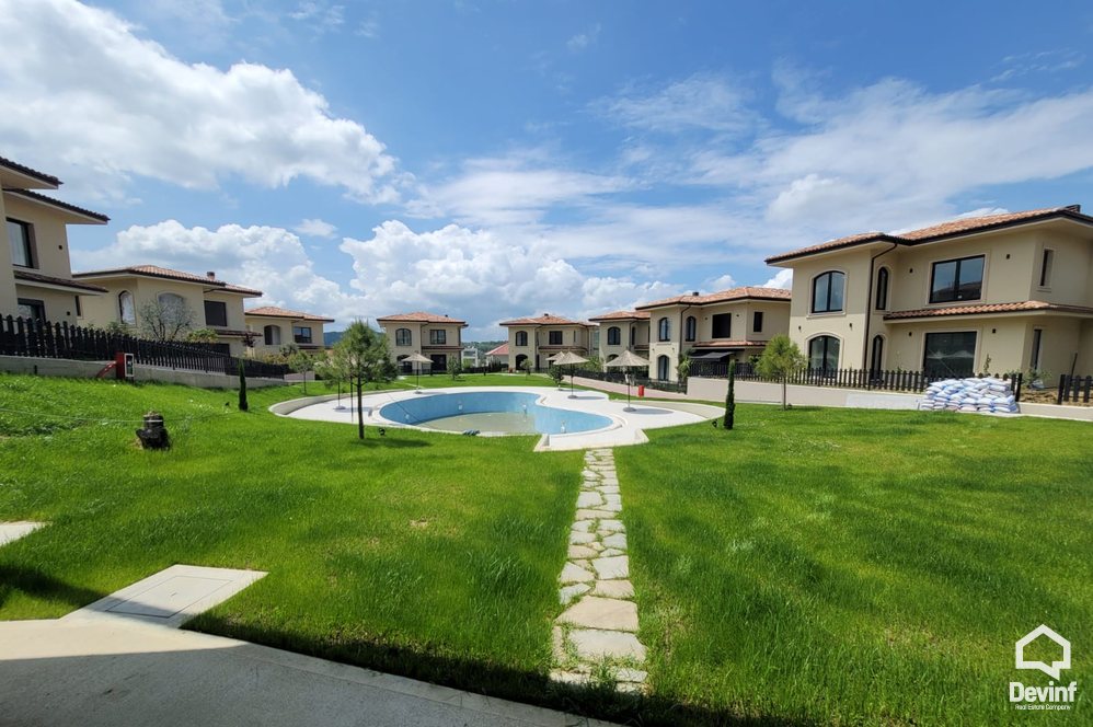 Tirane For Rent Villa 3+1+A A villa in a residential compound near TEG Villa Residential Complex