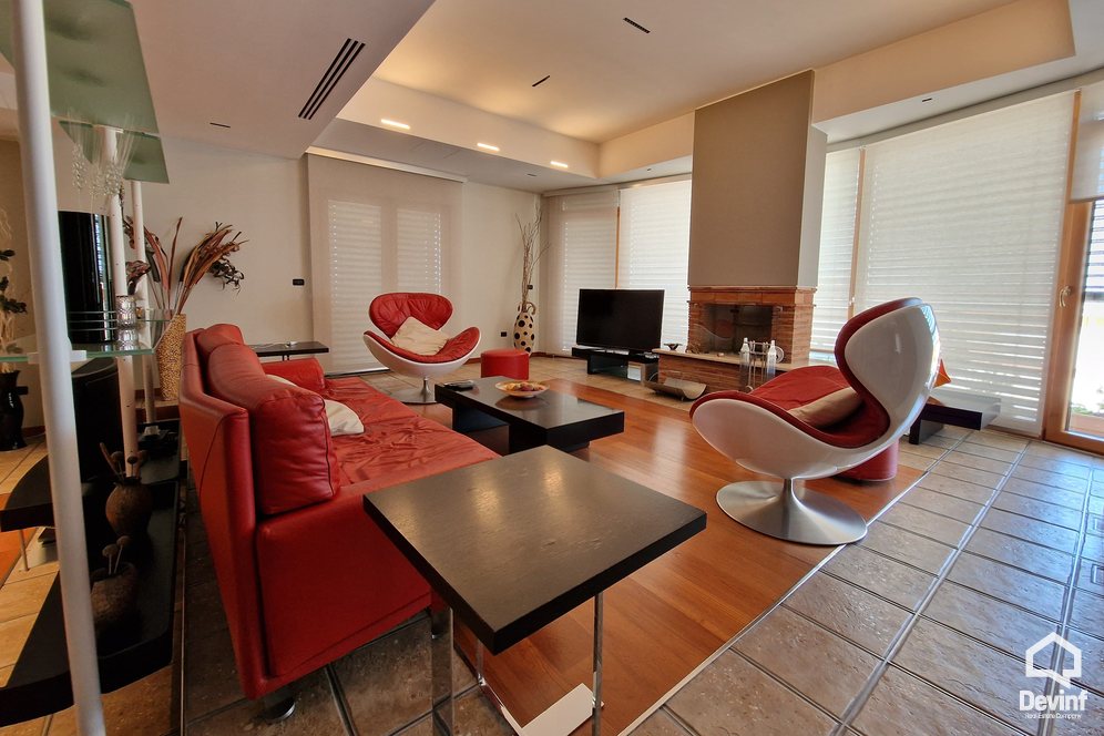 Tirane Qera Apartament 3+1  apartament penthouse