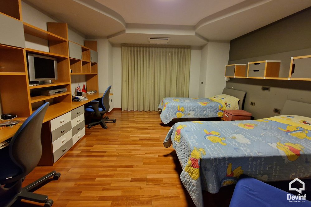 Tirane Qera Apartament 3+1  apartament penthouse