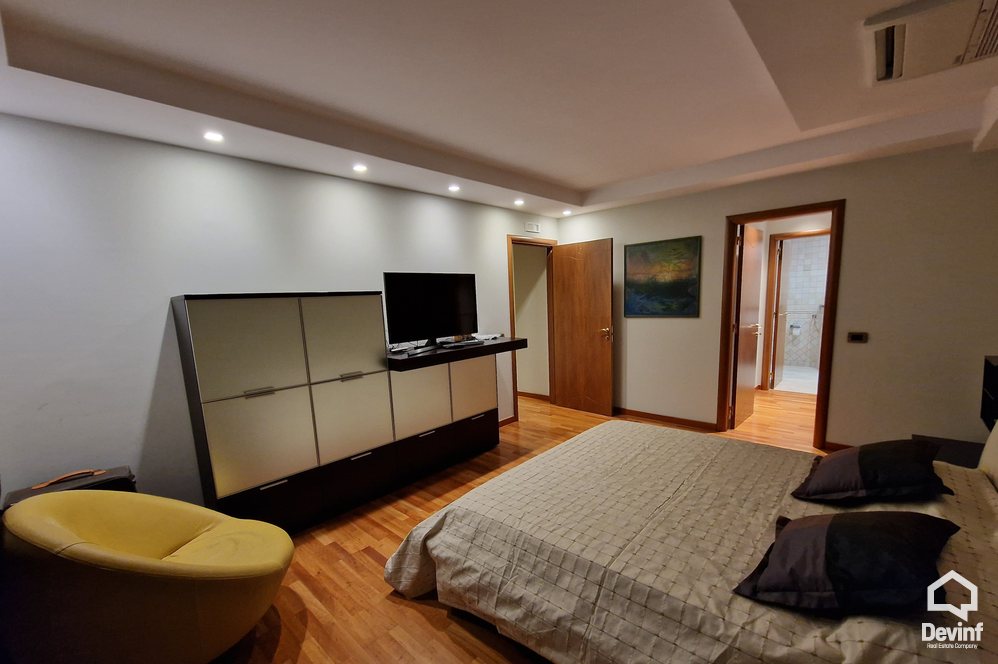 Tirane Qera Apartament 3+1  apartament penthouse