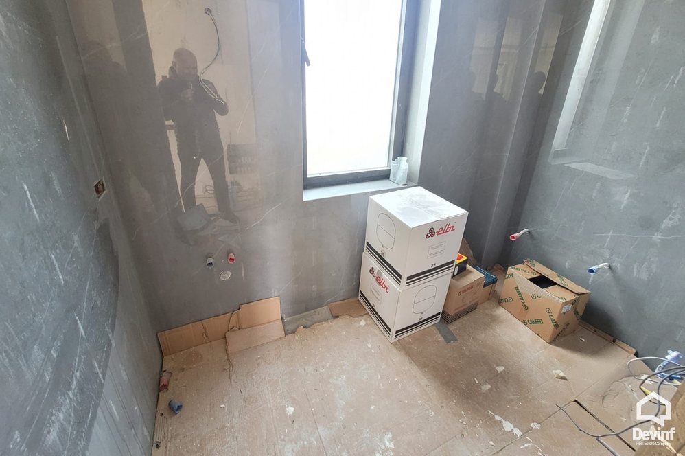 Tirane Qera Vile 3+1 Kompleks Rezidencial ne Mjull Bathore, prane TEG vile kompleks rezidencial