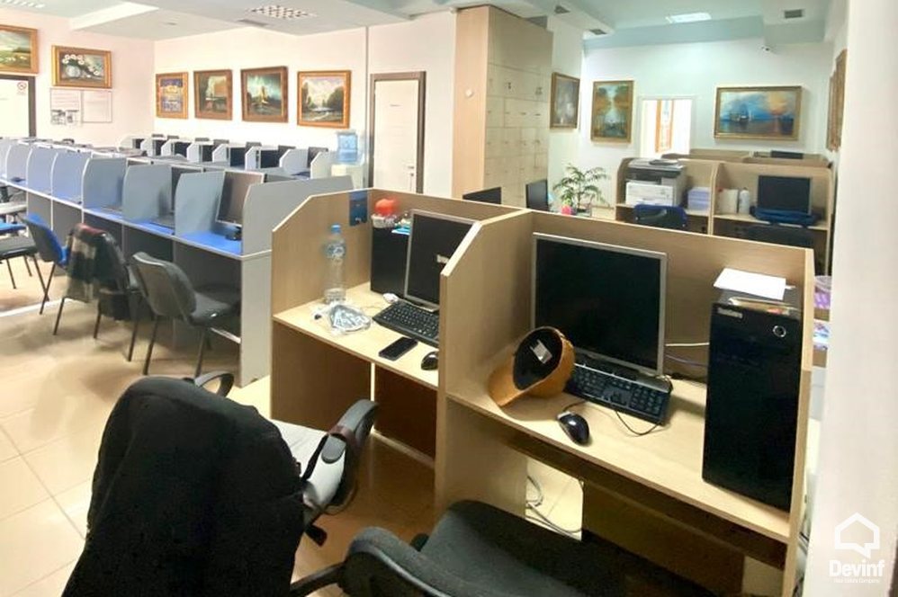 Tirane For Sale Bar-Restaurant  Elbasani street Office qender estetike qender masazhi spa Shop Bar-Coffee klinike dentare show room palester restorant kopesht femijesh market shkolle kursesh call center