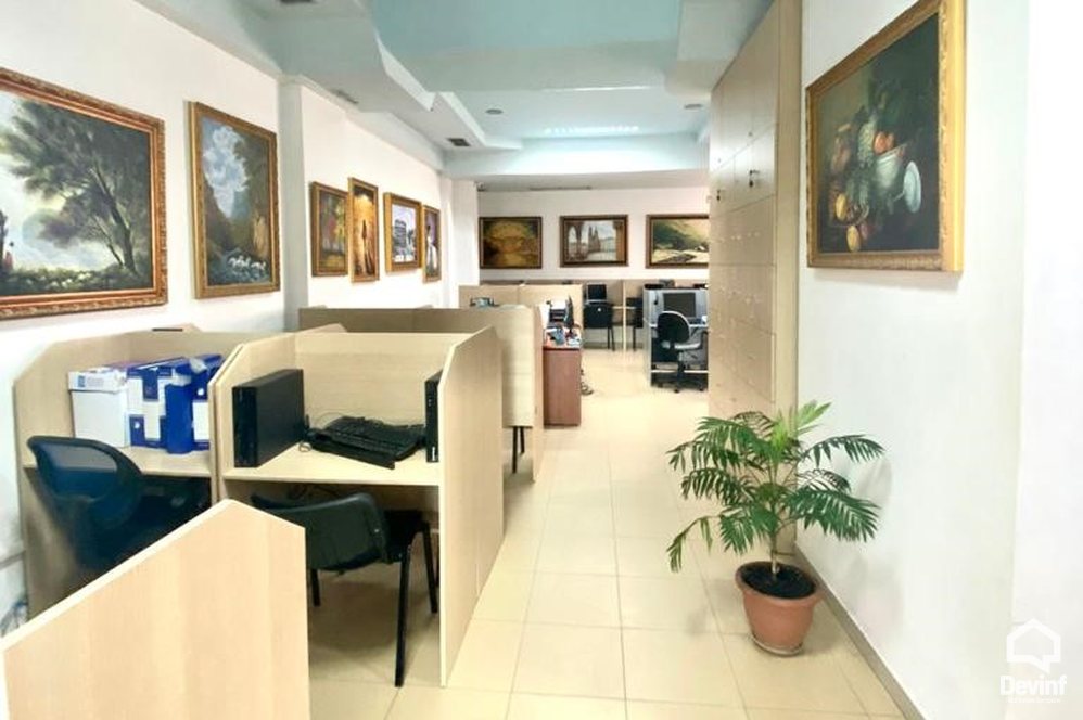 Tirane For Sale Bar-Restaurant  Elbasani street Office qender estetike qender masazhi spa Shop Bar-Coffee klinike dentare show room palester restorant kopesht femijesh market shkolle kursesh call center