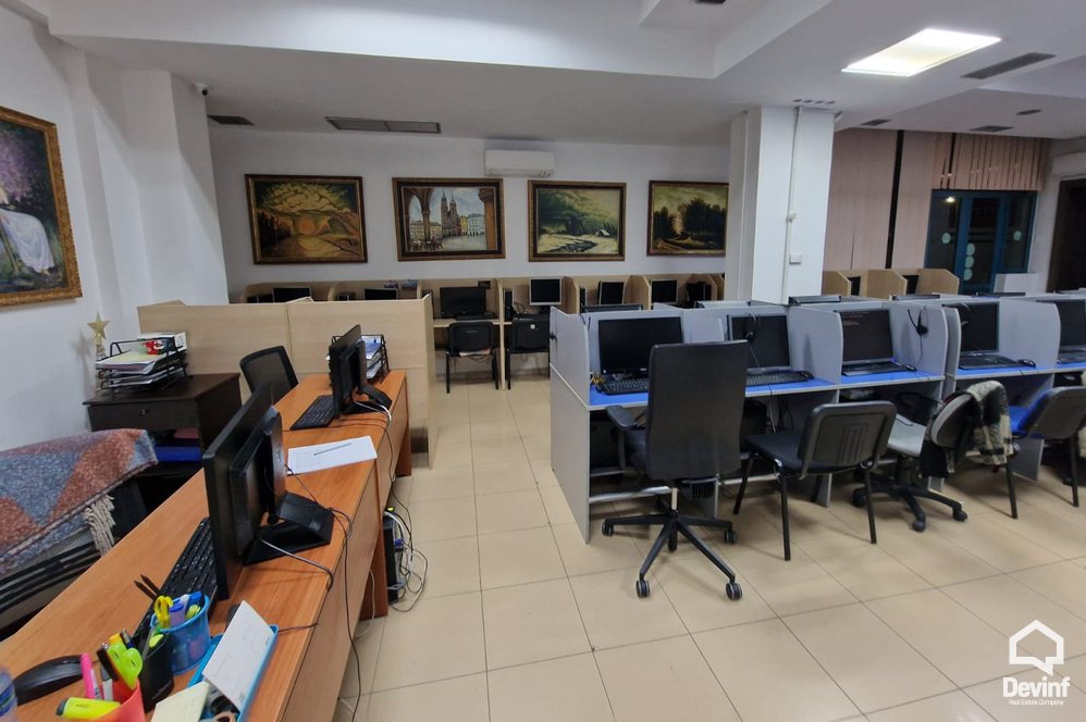 Tirane For Sale Bar-Restaurant  Elbasani street Office qender estetike qender masazhi spa Shop Bar-Coffee klinike dentare show room palester restorant kopesht femijesh market shkolle kursesh call center