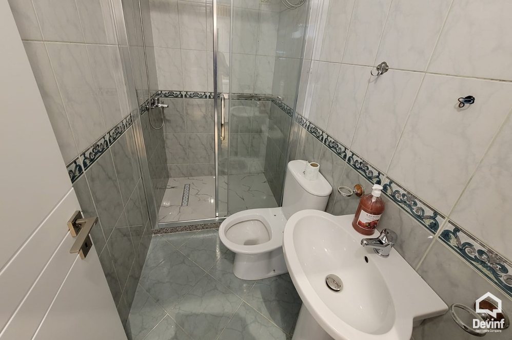 Tirane Qera Apartament 2+1+A Apartamenti ndodhet ne Rr. Don Bosko apartament