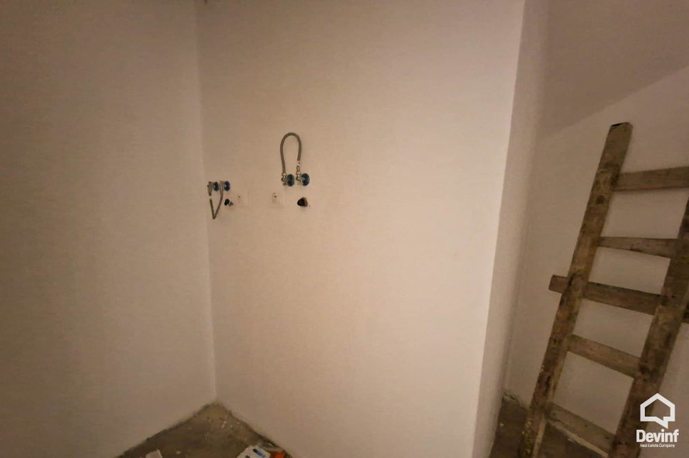 Tirane For Sale Apartment 3+1+A Near the Botanical Garden Apartment
