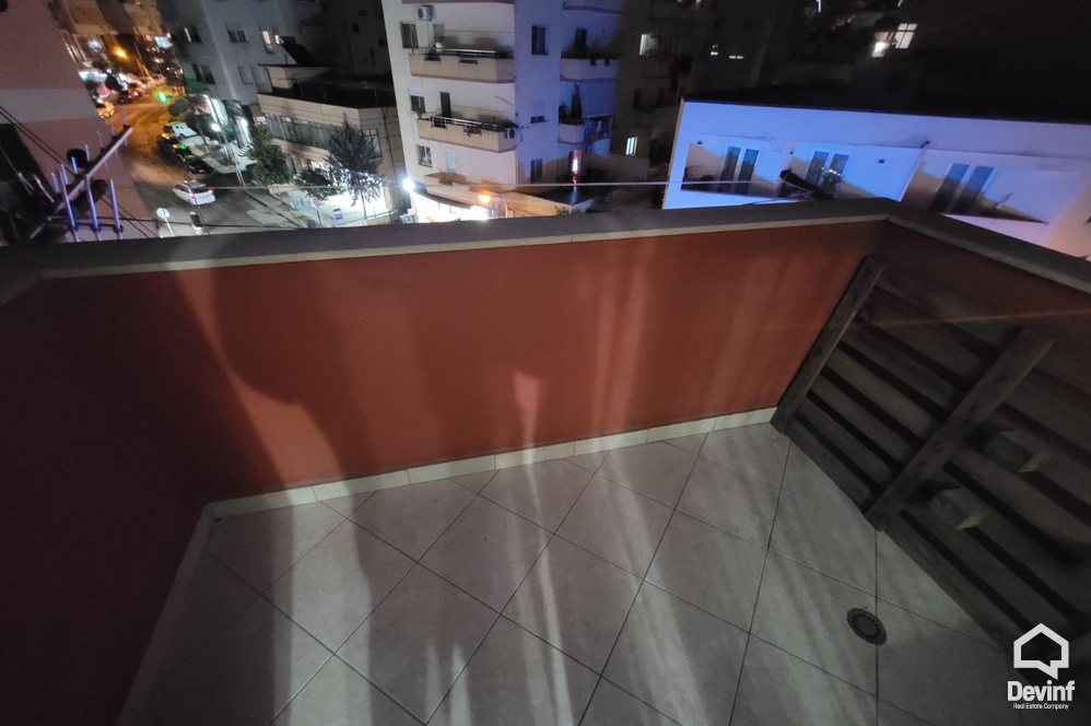 Tirane Qera Apartament 1+1+A Apartament prane Restorant Freskut apartament