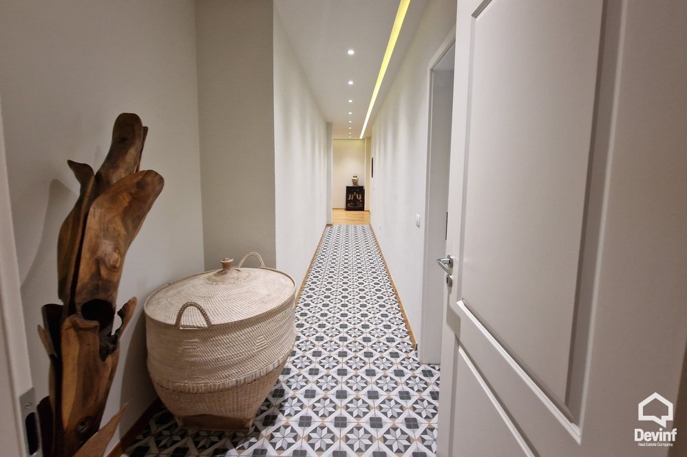 Tirane For Sale Apartment  Touch of the Sun Residence, Sauk Area Apartment Residential Complex penthouse