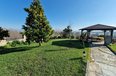 Durres Shitje Hotel  Shenavlash hotel restorant bujtine toke per agroturizem