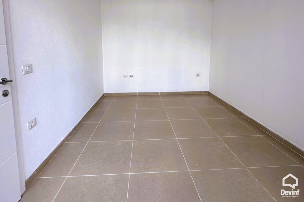 Tirane Qera Apartament 1+1 Zyre tek Rruga Kosovareve zyre klinke
