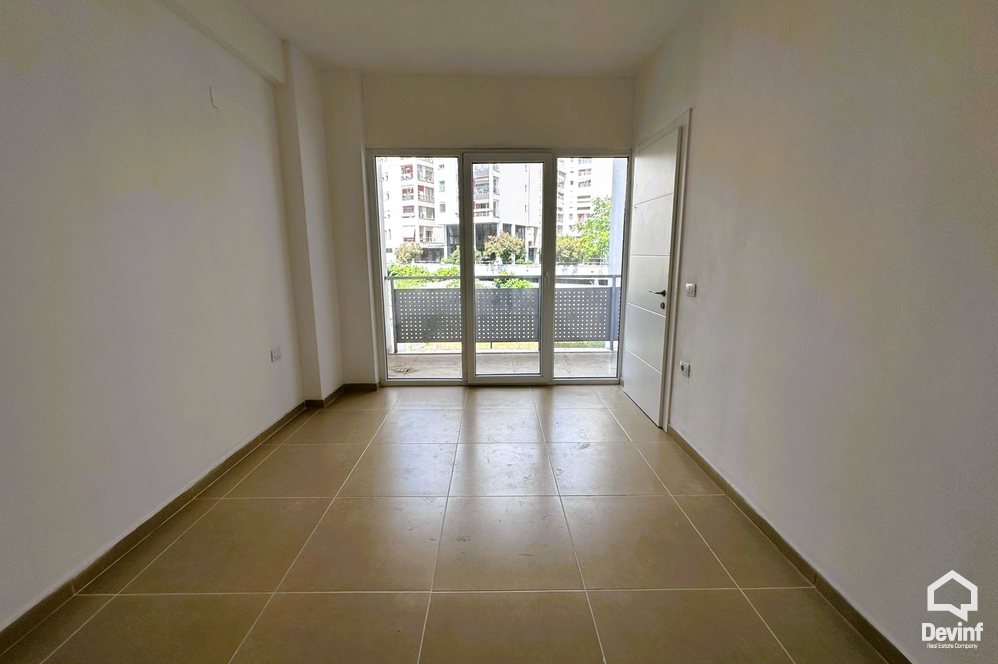 Tirane Qera Apartament 1+1 Zyre tek Rruga Kosovareve zyre klinke