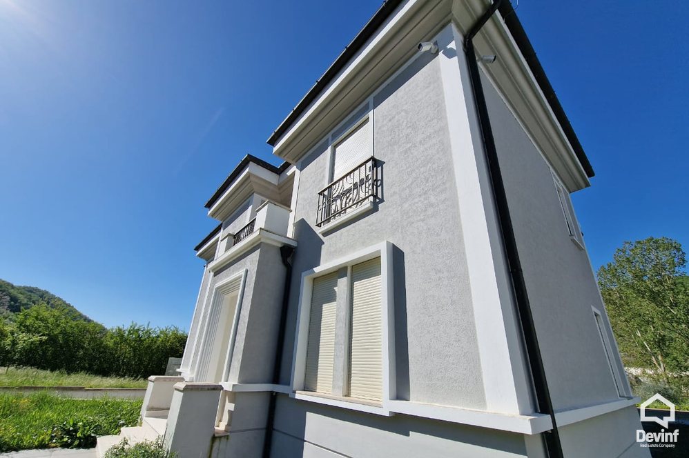 Tirane For Sale Villa  Vishnje area Villa