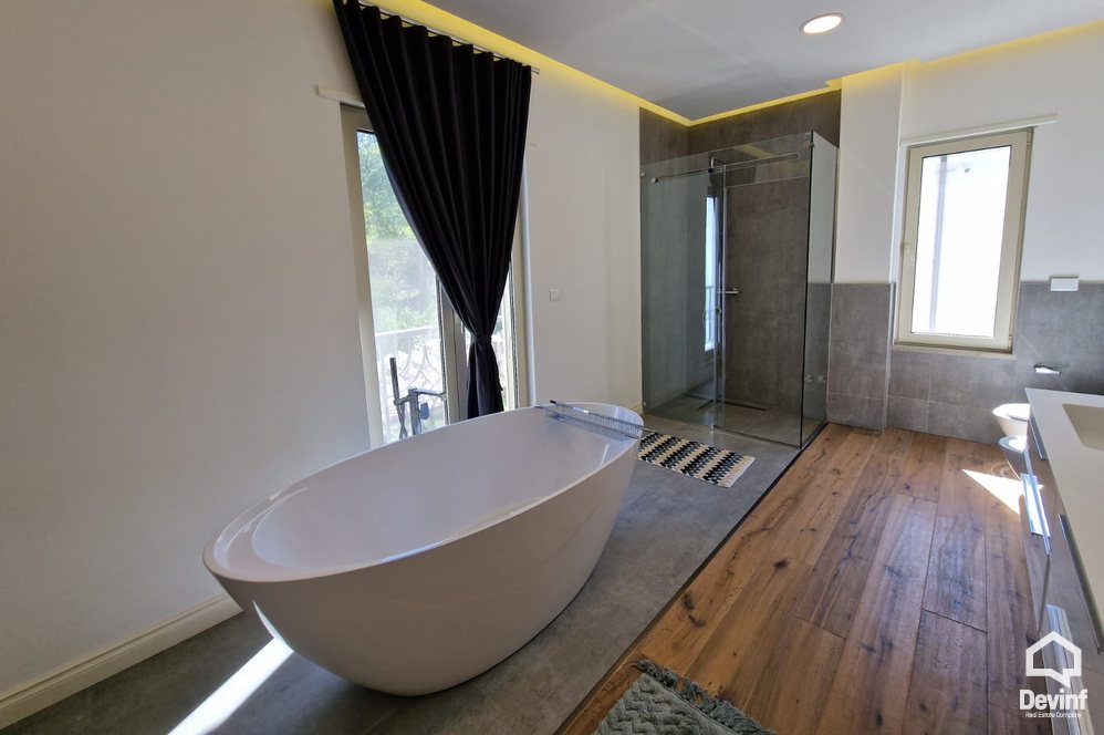 Tirane For Sale Villa  Vishnje area Villa