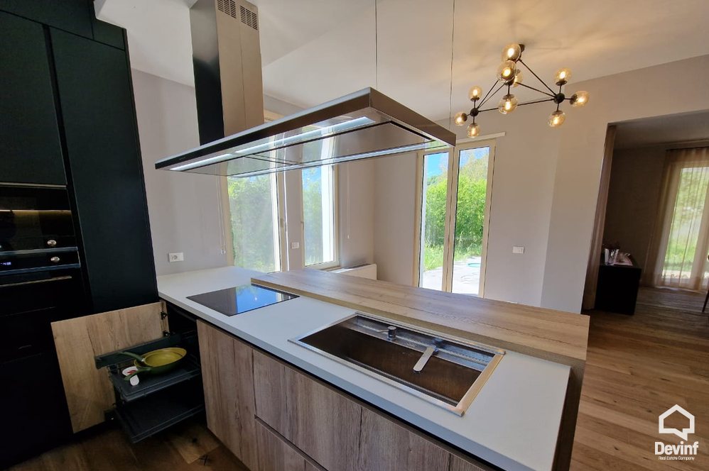 Tirane For Sale Villa  Vishnje area Villa