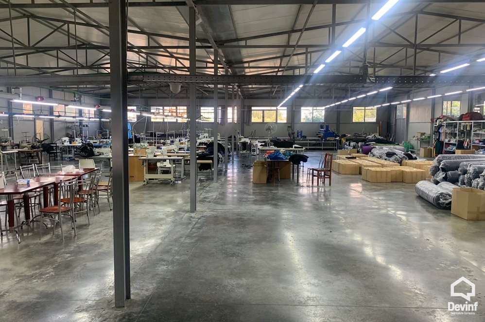 Tirane Qera Magazine  Objekt magazinimi/prodhimi tek Misto Mame, Kombinat magazine prodhim fasoneri