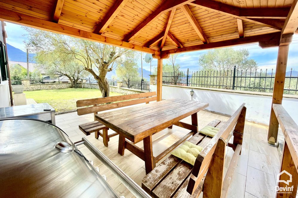 Tirane For Sale Villa 4+1 Villa for sale in Mullet, Tirana Villa turistike Residence