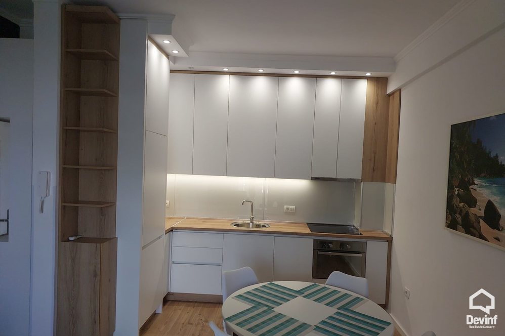Vlore Shitje Apartament 1+1 Orikum apartament bregdet turistike Booking/AirBnB