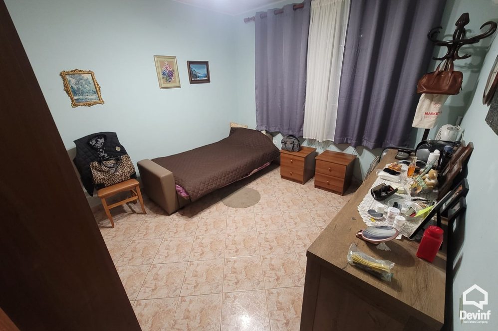 Tirane For Rent Apartment 2+1 Apartment for business in the 1 Maji Block area, on the edge of the Small Ring Road Office qender estetike qender masazhi klinike dentare studio ligjore Klinike Fizioterapienoter