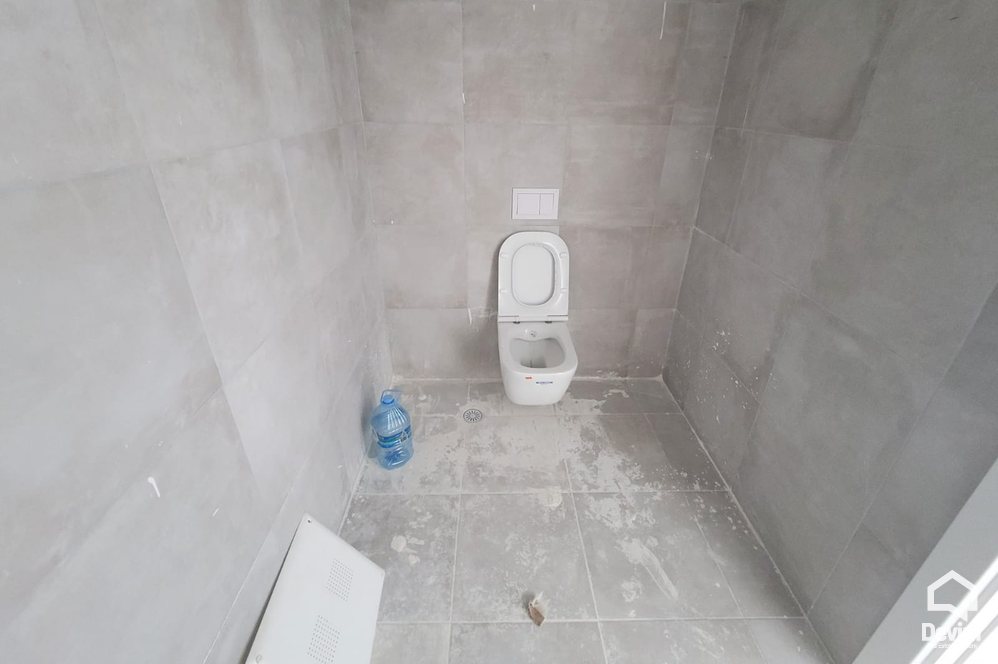 Tirane For Rent Office  Office in a residential complex on Kavaja Street Office klinike dentare Office spa klinike dentare Klinike Fizioterapie