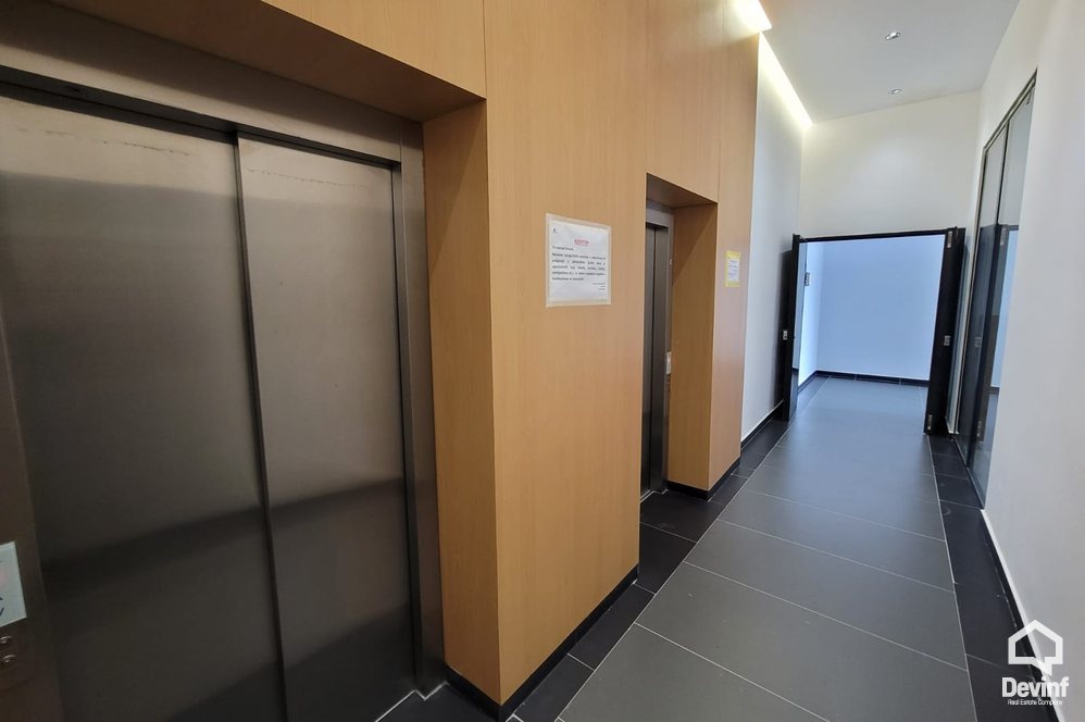 Tirane For Rent Office  Office in a residential complex on Kavaja Street Office klinike dentare Office spa klinike dentare Klinike Fizioterapie