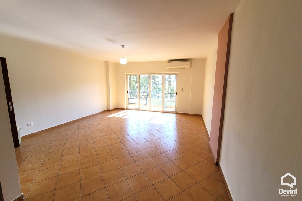 Tirane Qera Zyre 3+1 Zyre me qera ne Rrugen Elbasanit apartament zyre