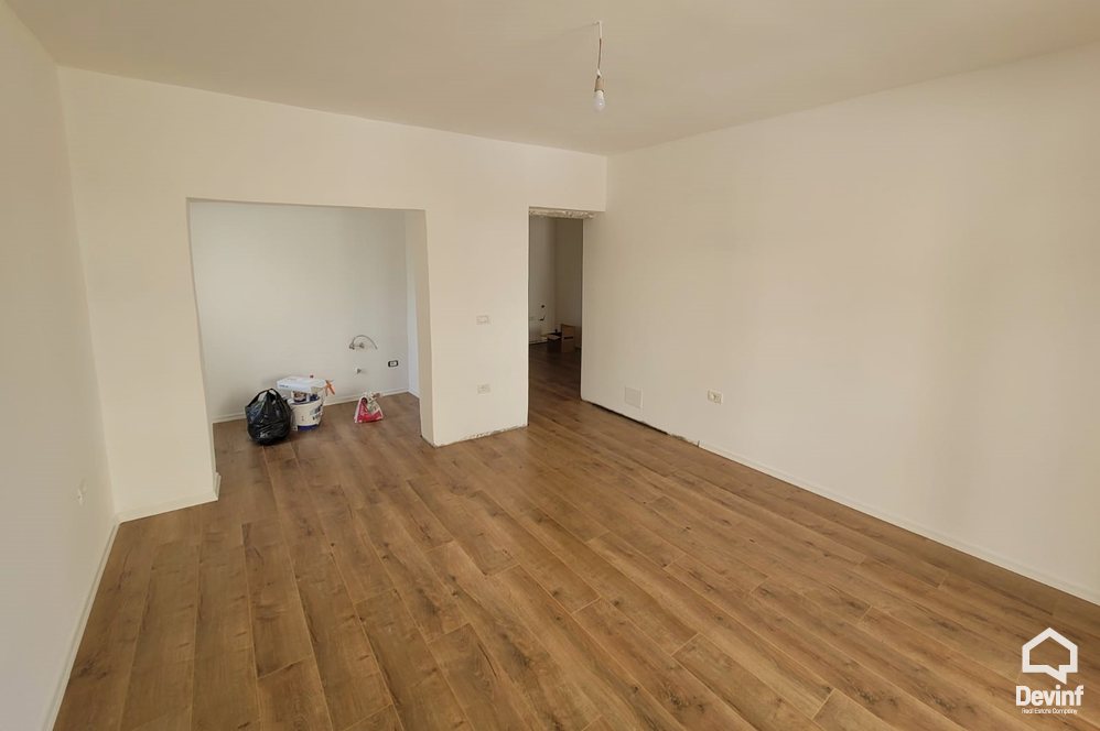 Tirane For Rent Apartment 2+1+A Office in Brryli area, Tirana Office