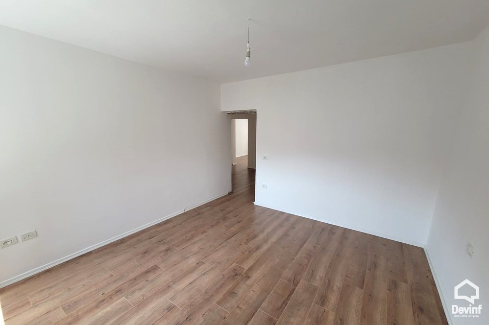 Tirane For Rent Apartment 2+1+A Office in Brryli area, Tirana Office