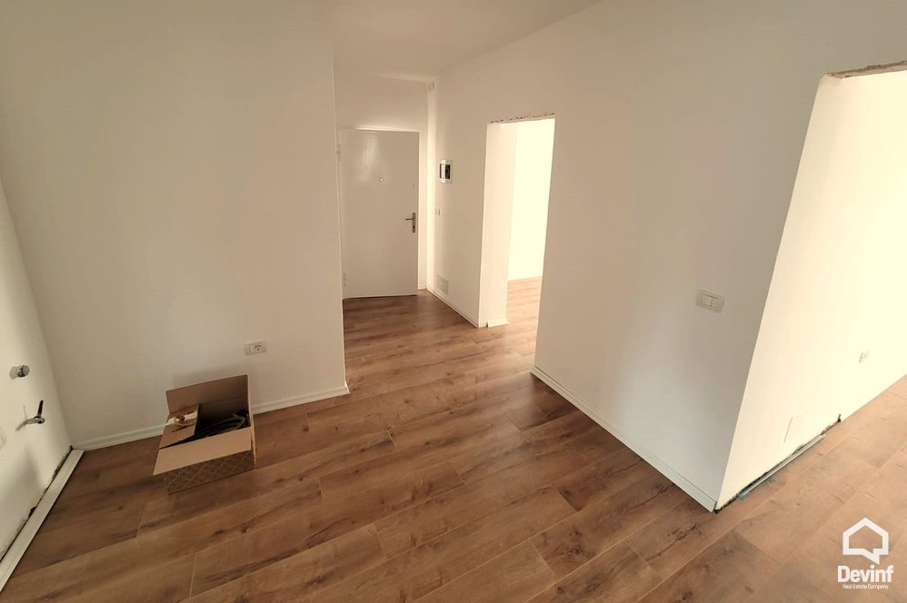Tirane For Rent Apartment 2+1+A Office in Brryli area, Tirana Office